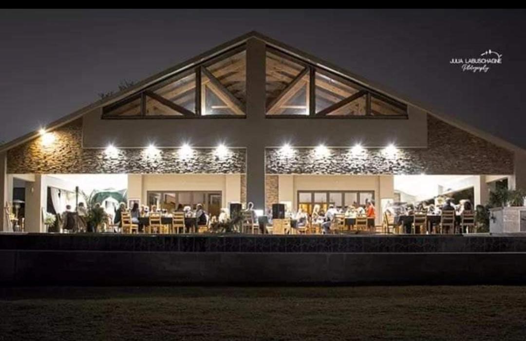 Sandune Game Lodge Gobabis Eksteriør billede