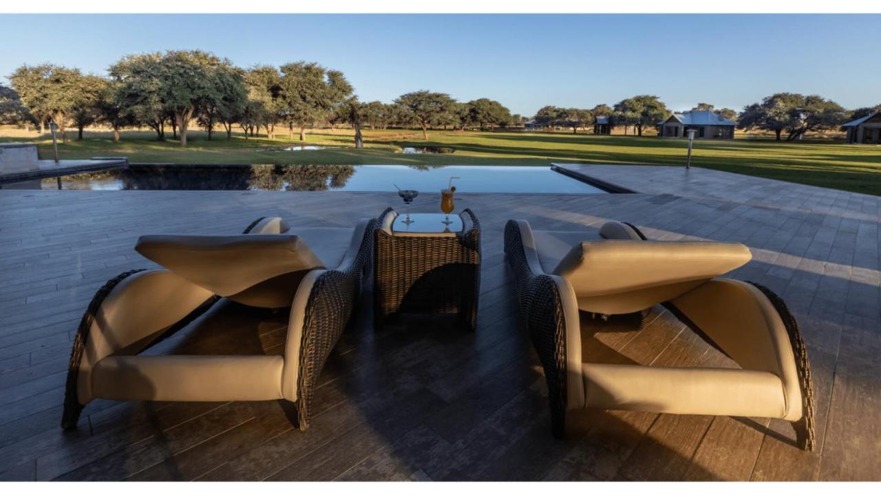Sandune Game Lodge Gobabis Eksteriør billede
