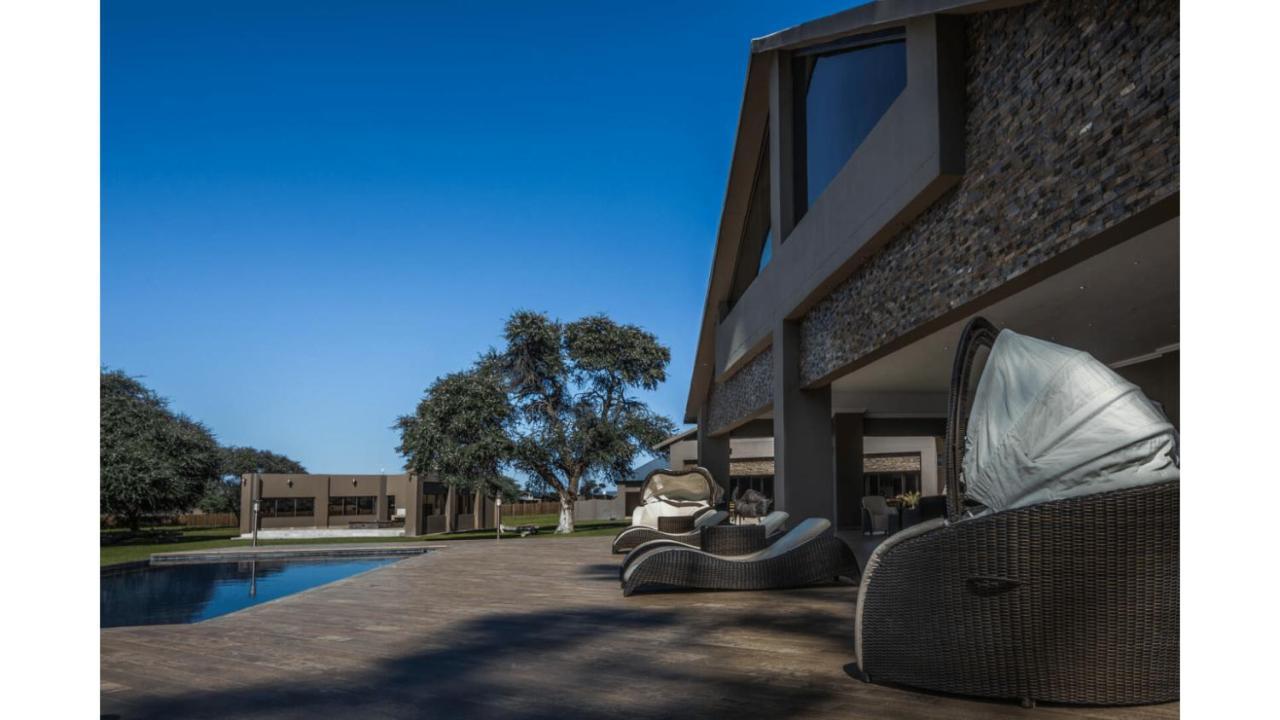 Sandune Game Lodge Gobabis Eksteriør billede